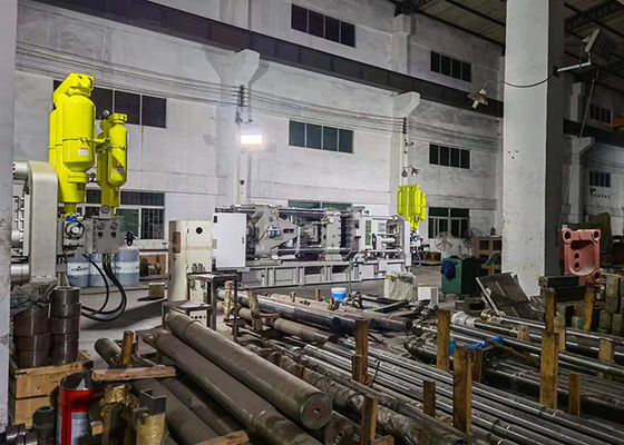 La chambre 400T froide complètement automatique machine de moulage mécanique sous pression